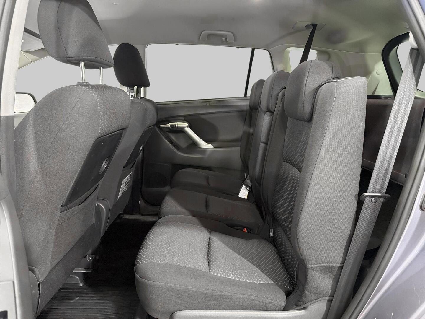 TOYOTA Verso 2011