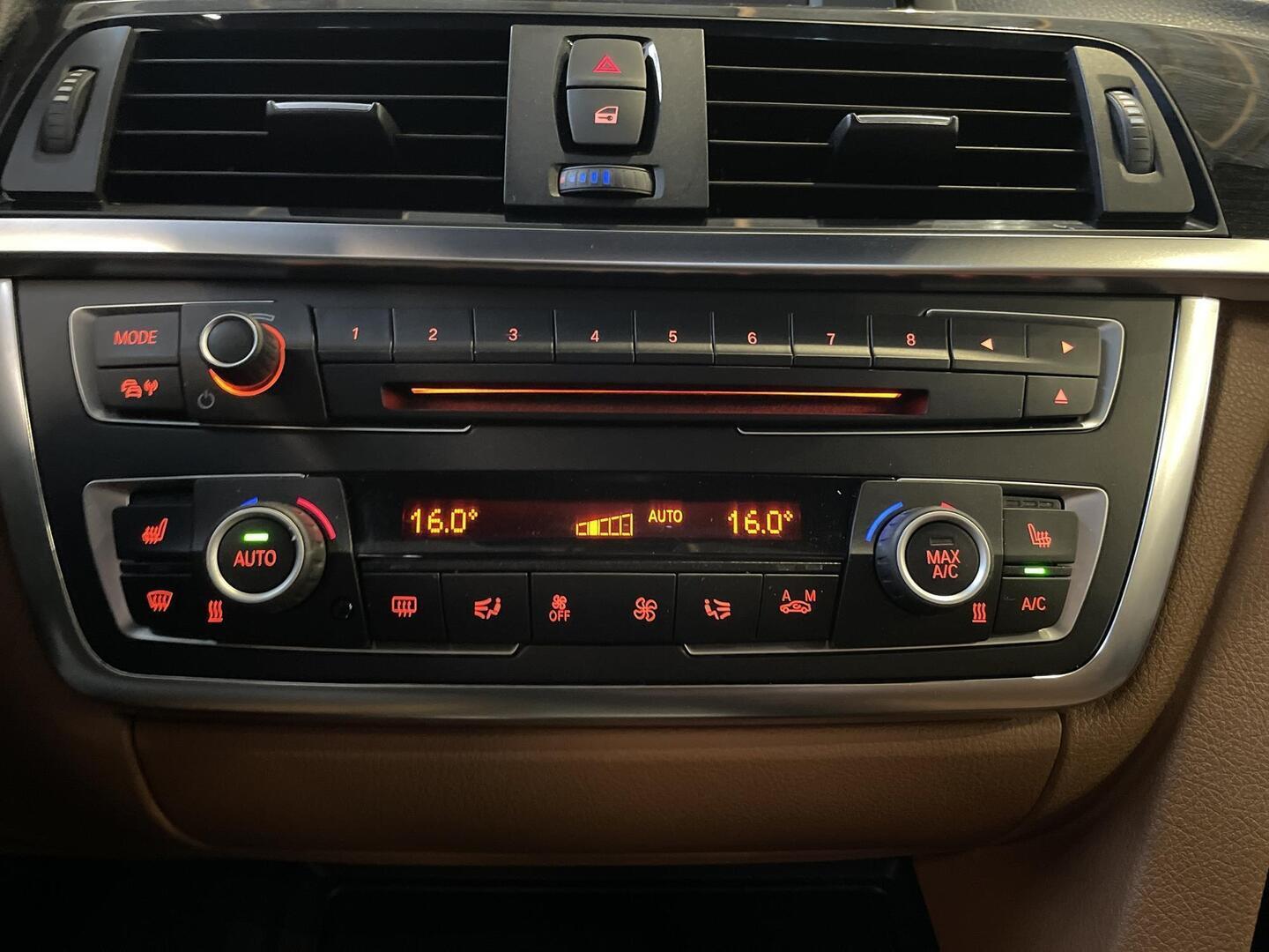 BMW 320 2015
