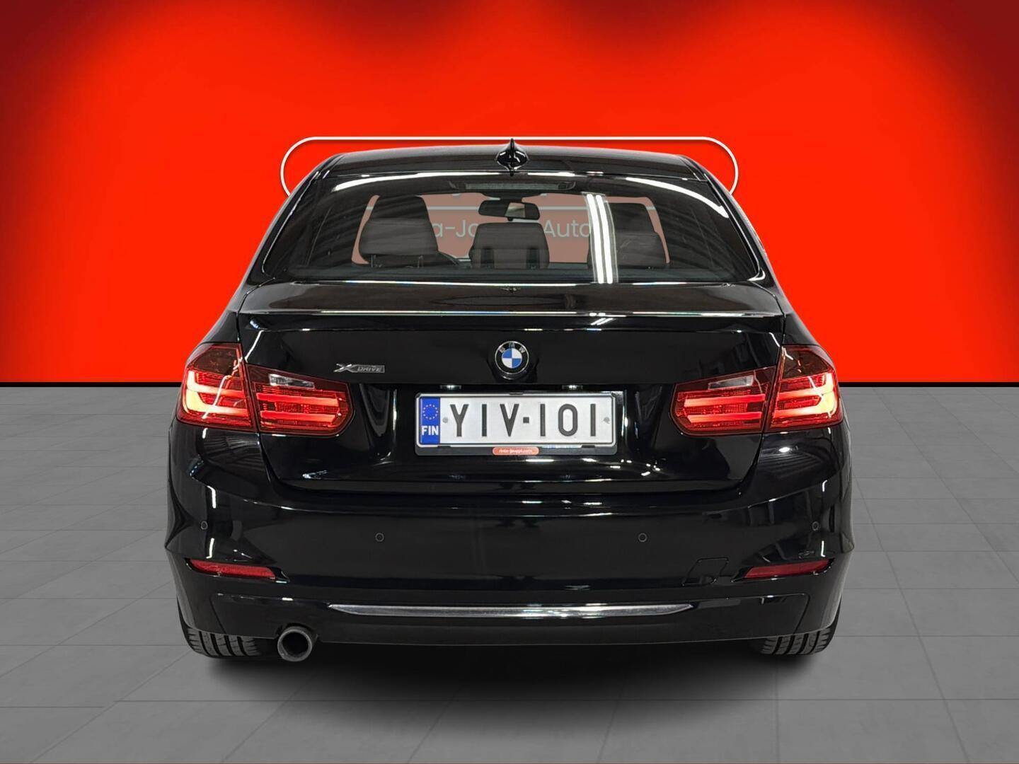 BMW 320 2015