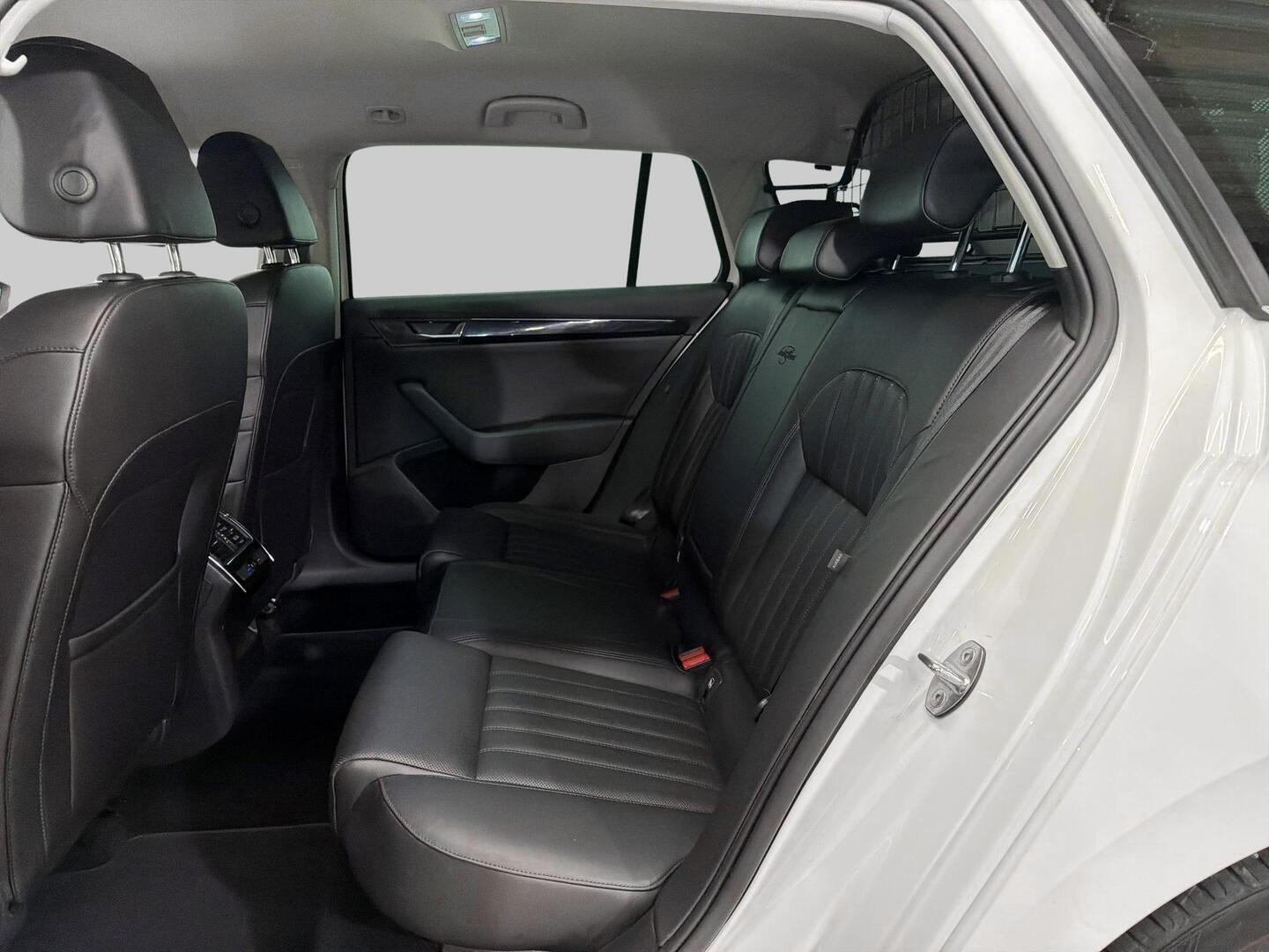 SKODA Superb 2018