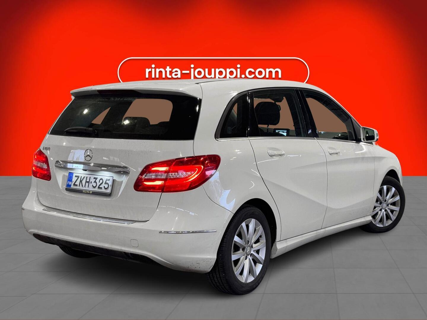 MERCEDES-BENZ B 2014
