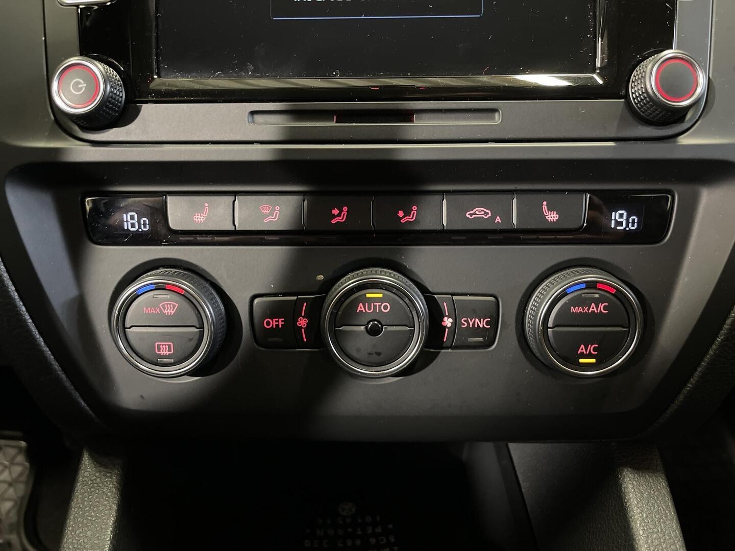 VOLKSWAGEN Jetta 2015