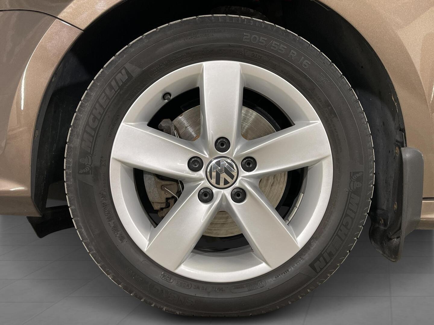 VOLKSWAGEN Jetta 2015