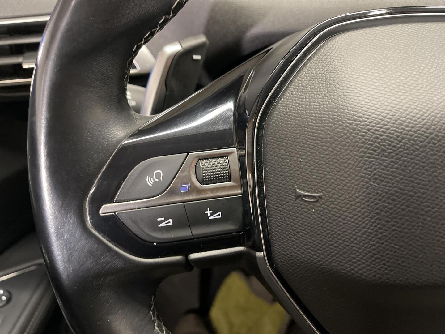 PEUGEOT 5008 2019