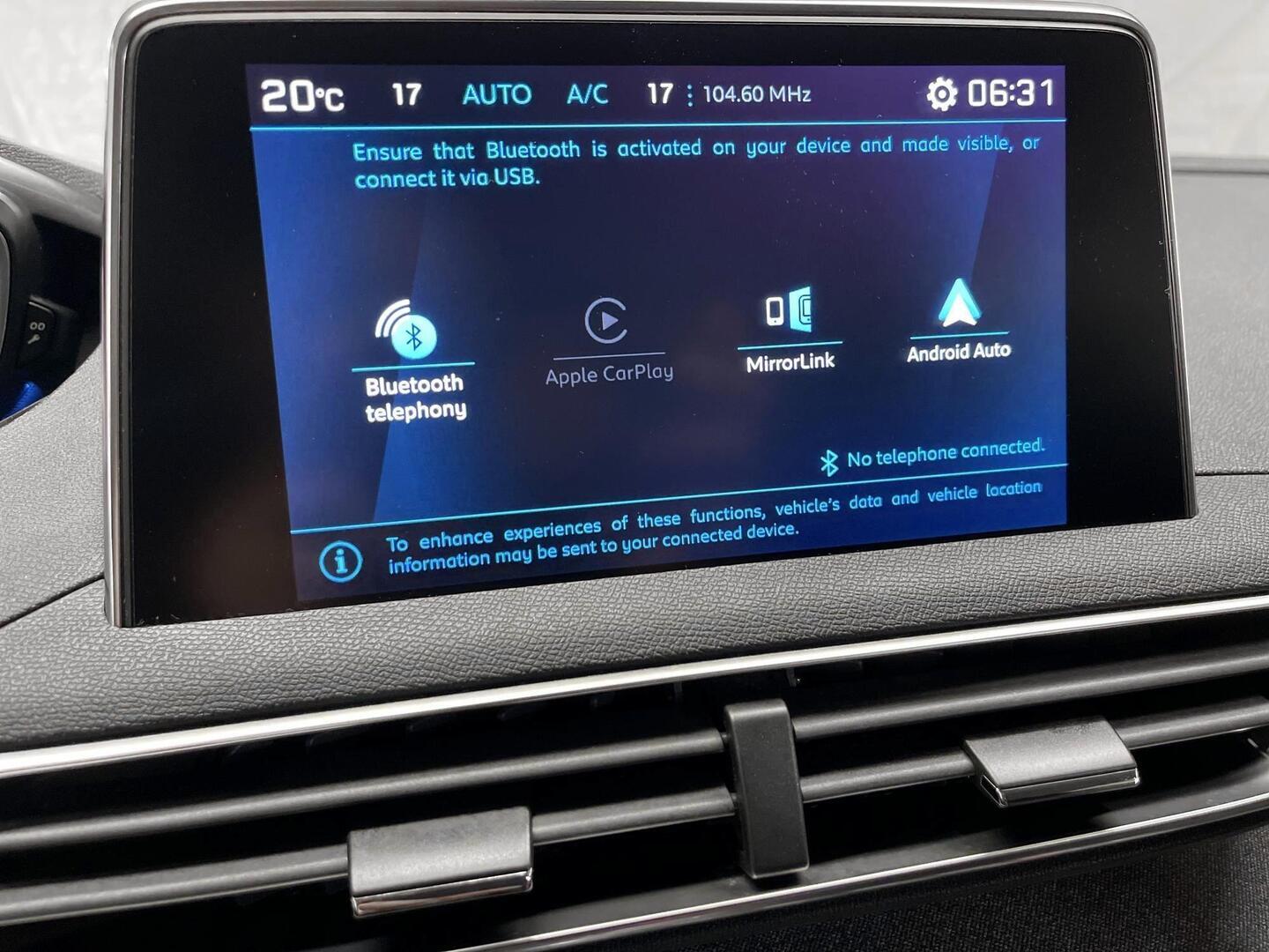 PEUGEOT 5008 2019