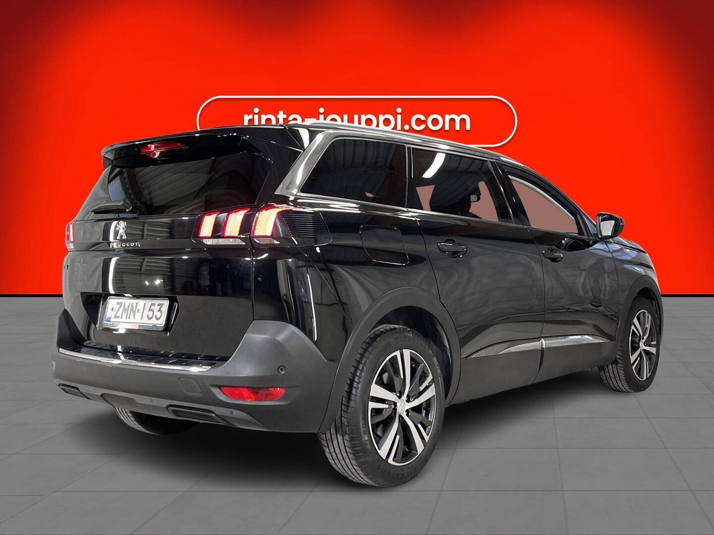PEUGEOT 5008 2019