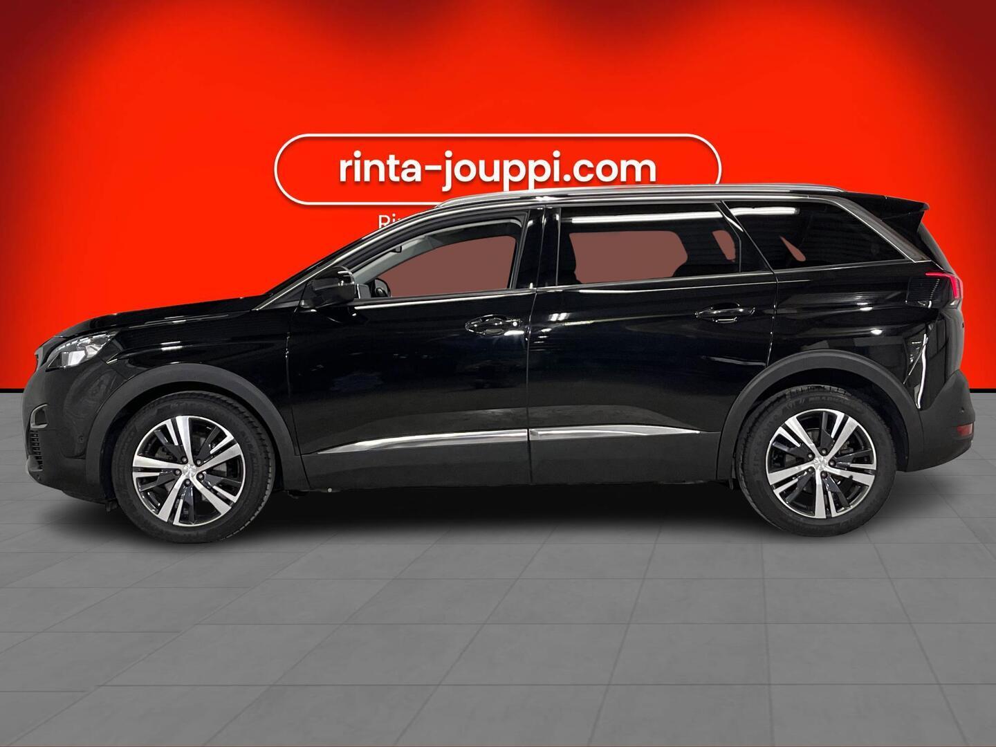 PEUGEOT 5008 2019