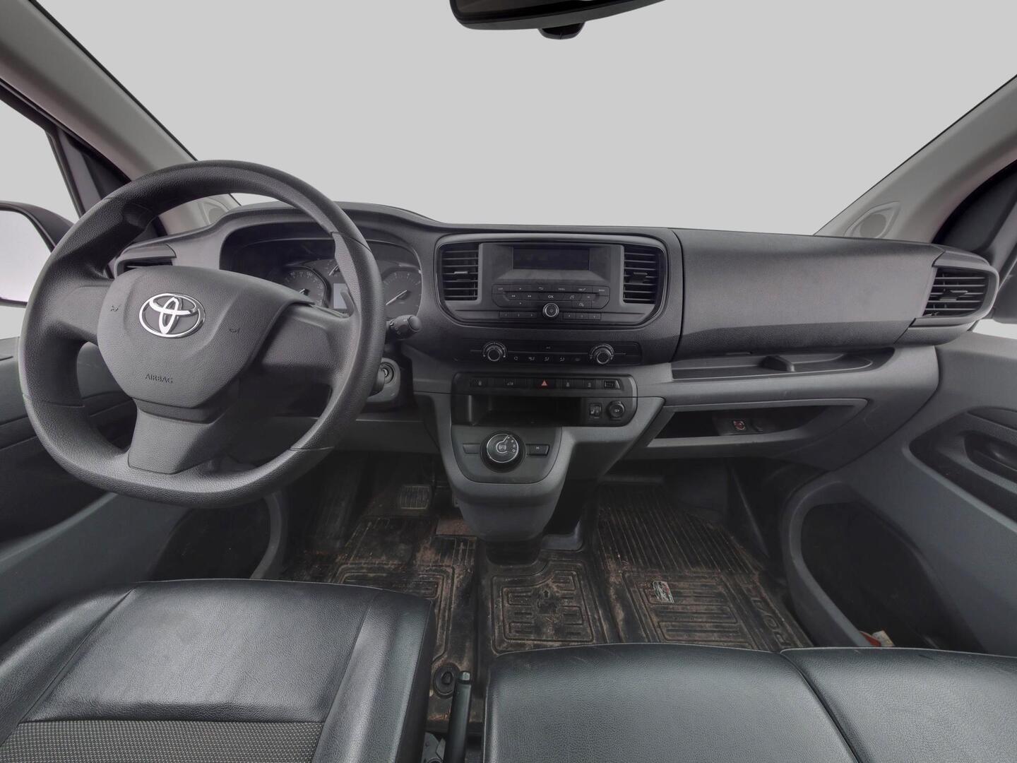 TOYOTA Proace 2020