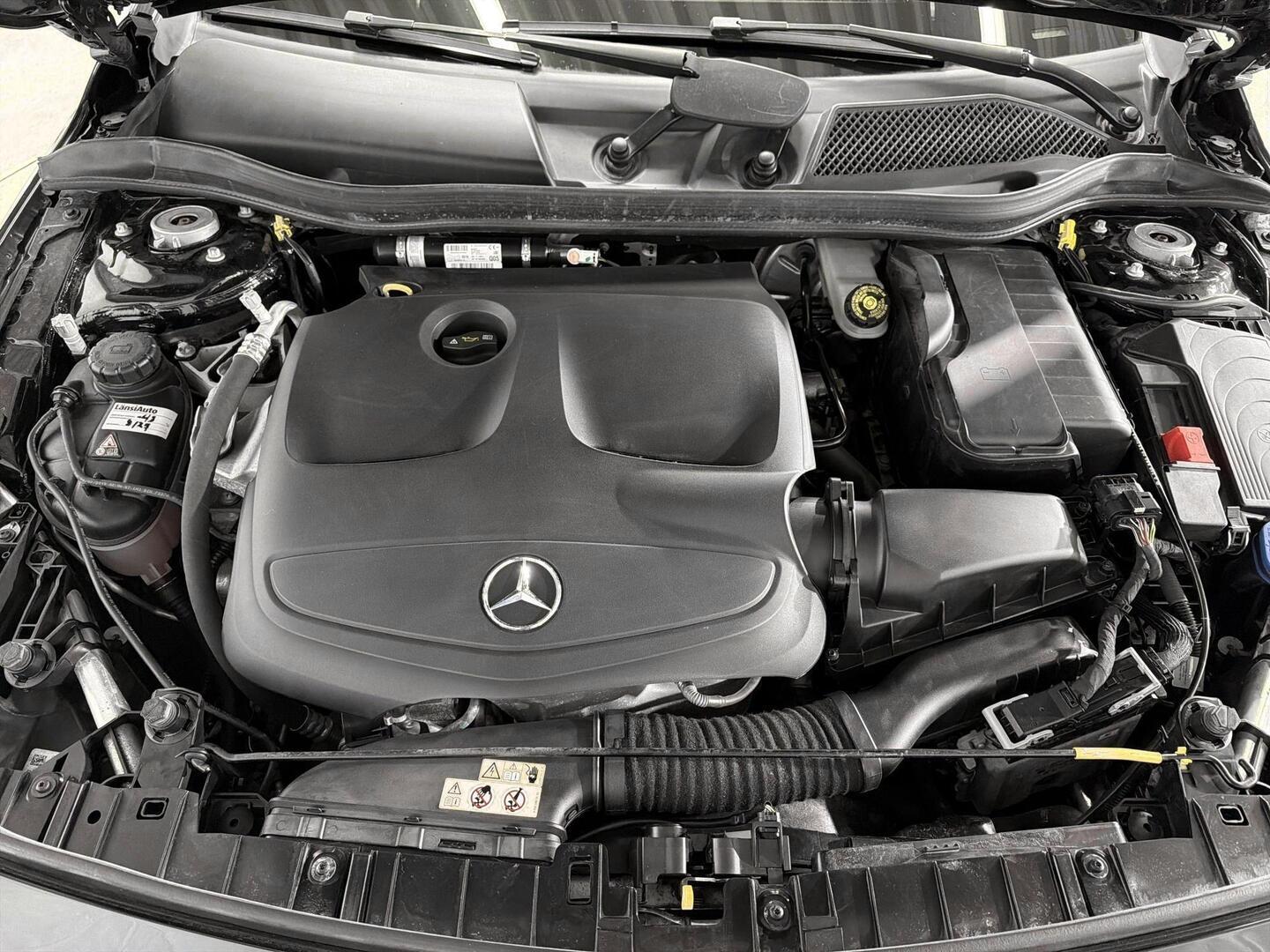MERCEDES-BENZ GLA 2020