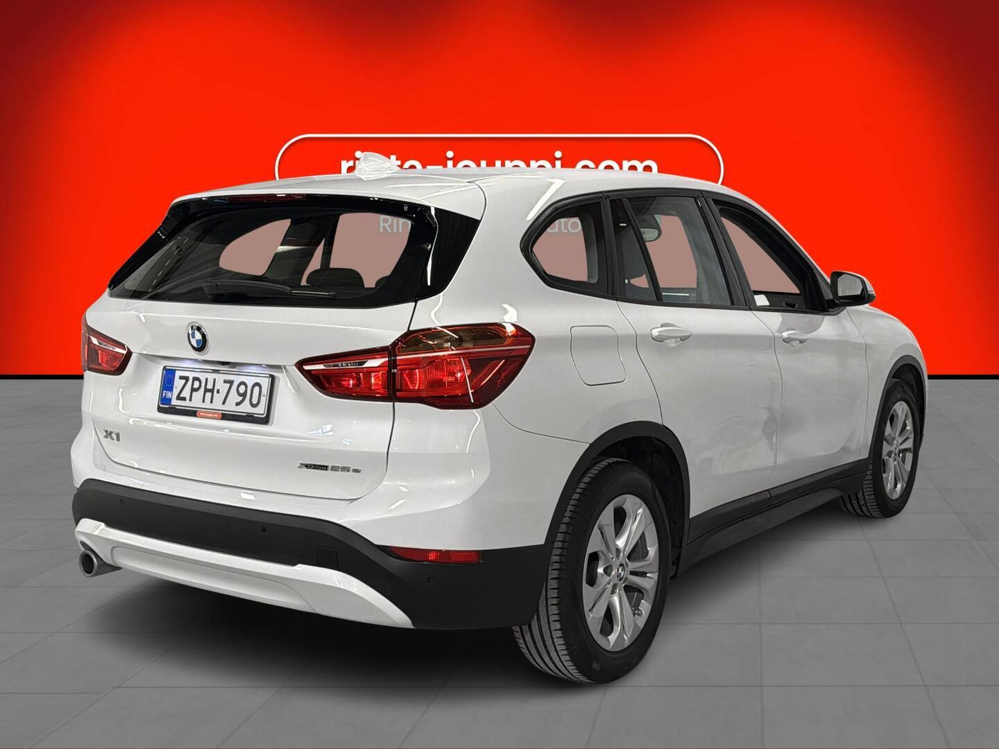 BMW X1 2021