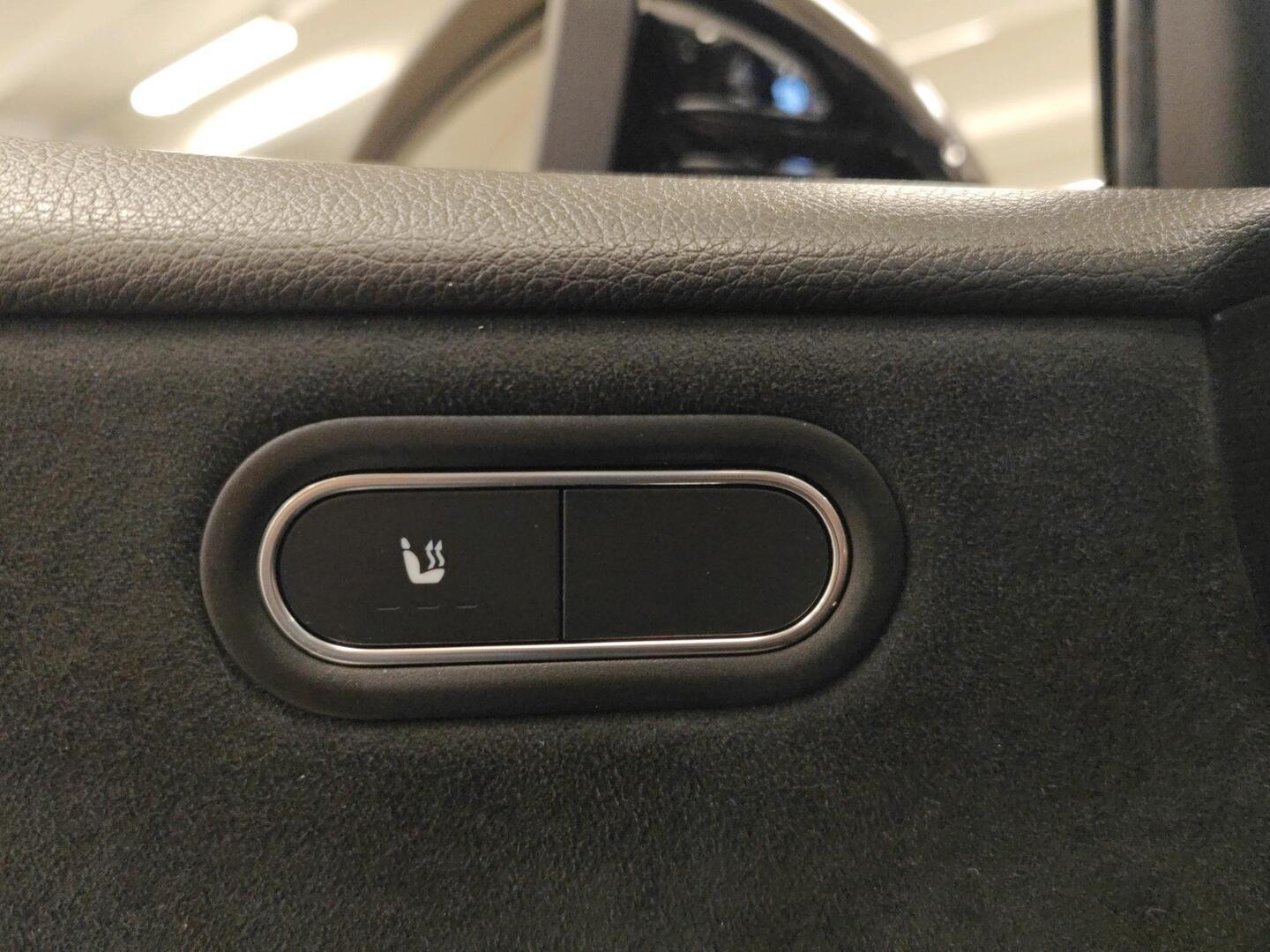 MERCEDES-BENZ A 2019