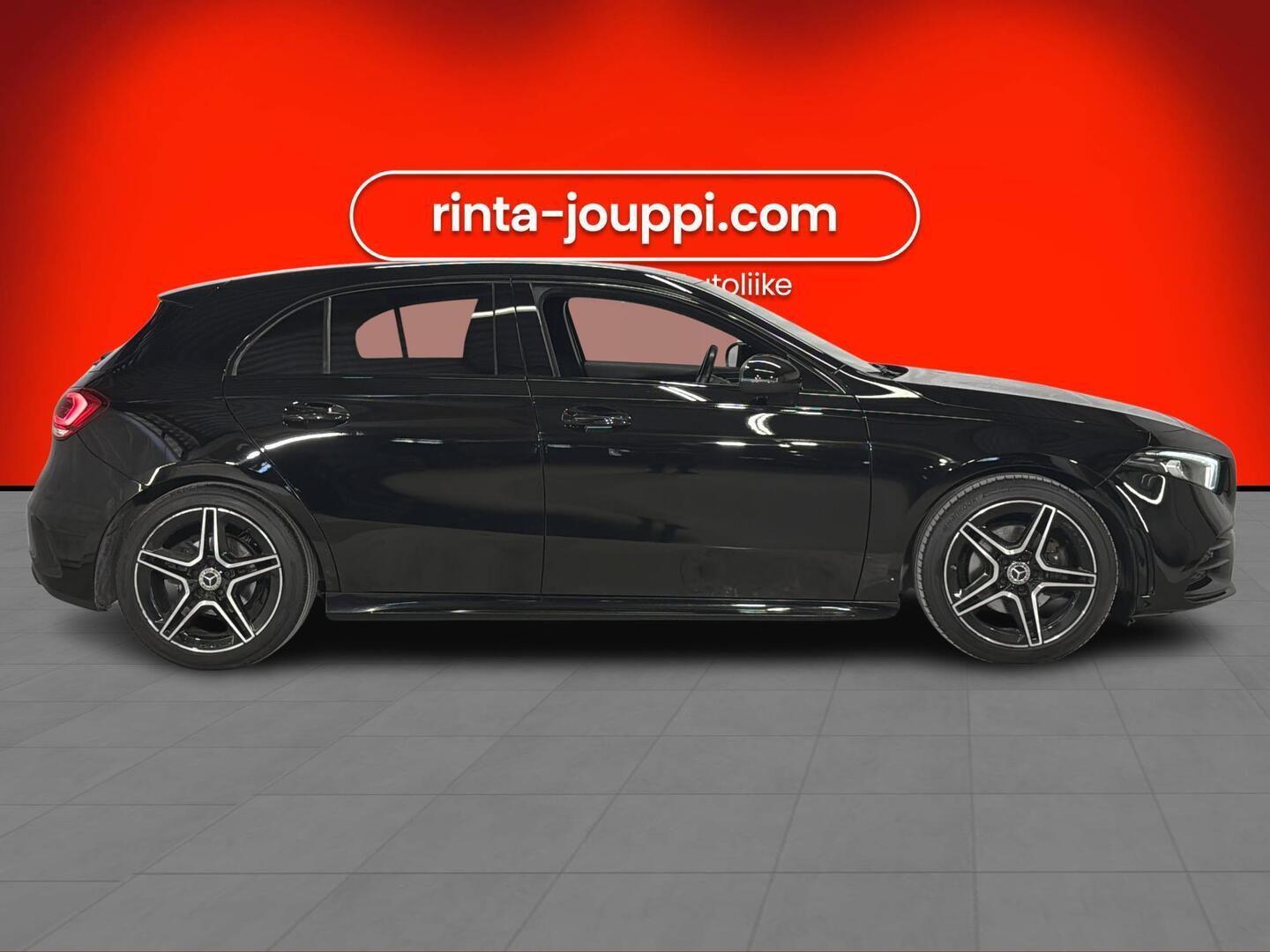 MERCEDES-BENZ A 2019