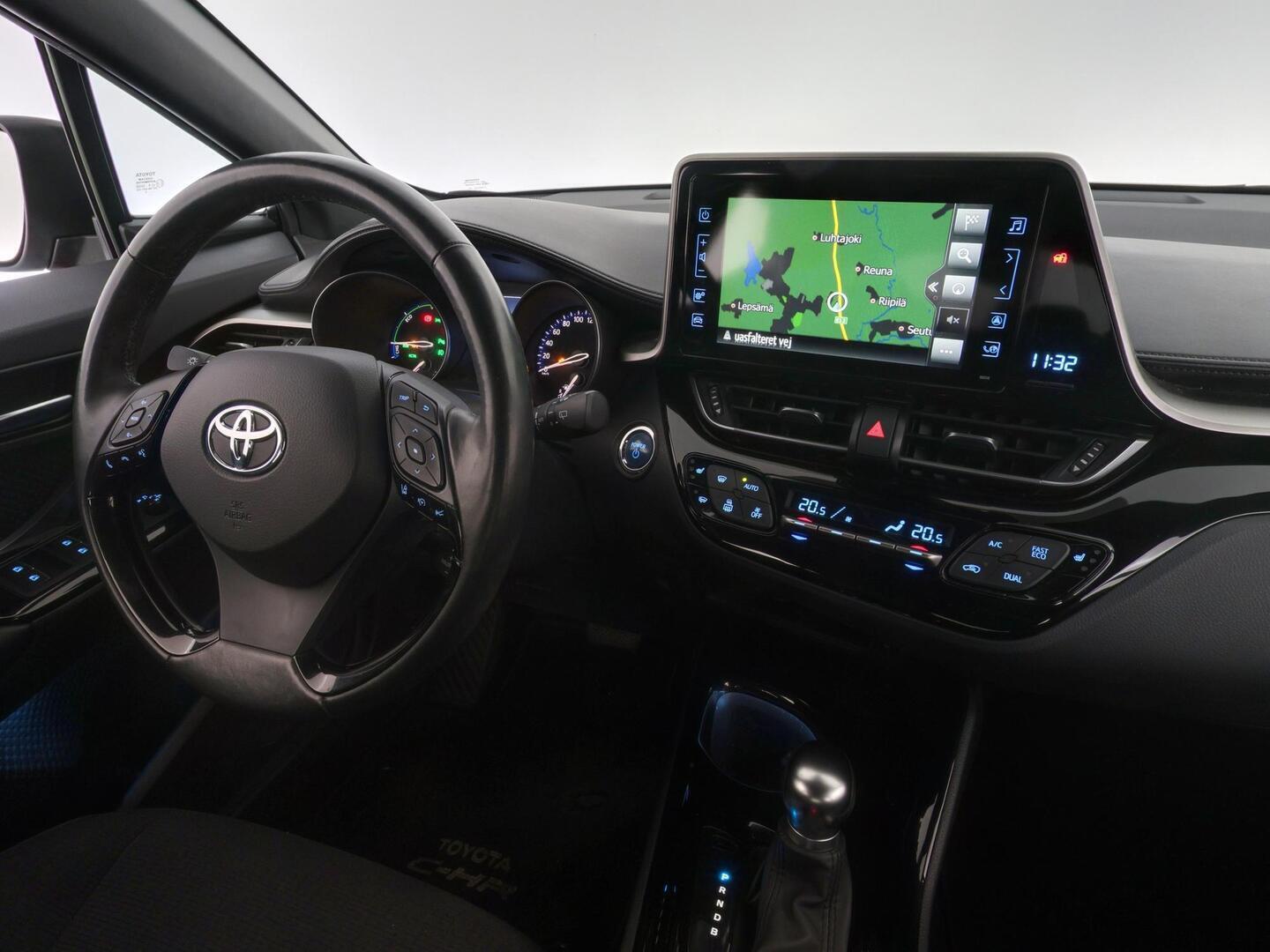 TOYOTA C-HR 2019