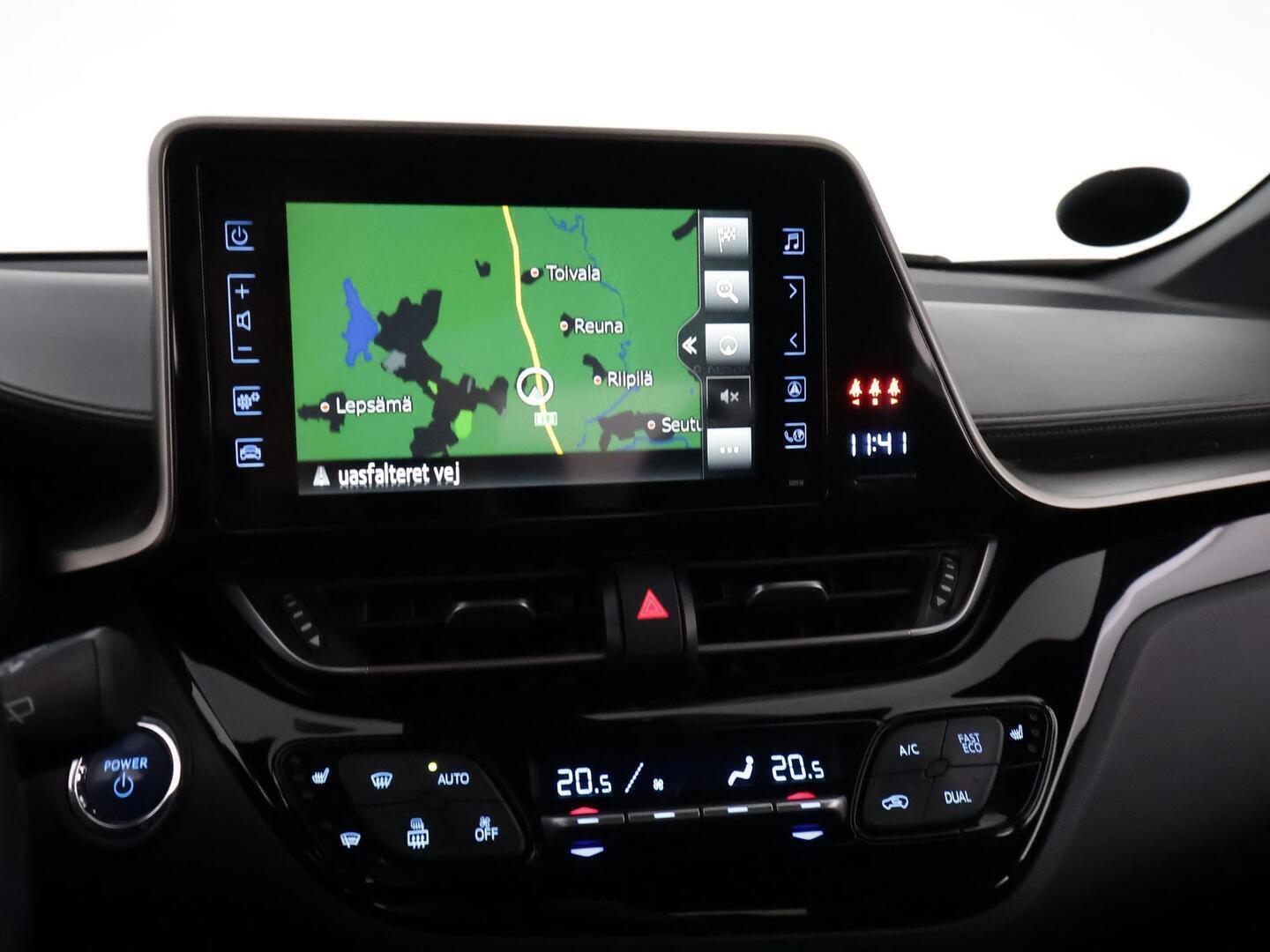TOYOTA C-HR 2019