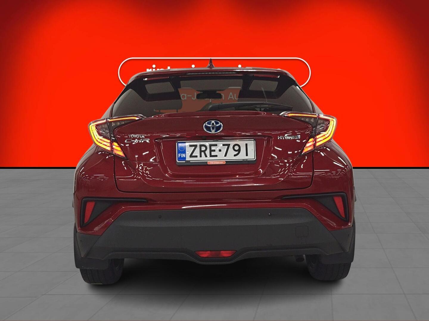 TOYOTA C-HR 2019