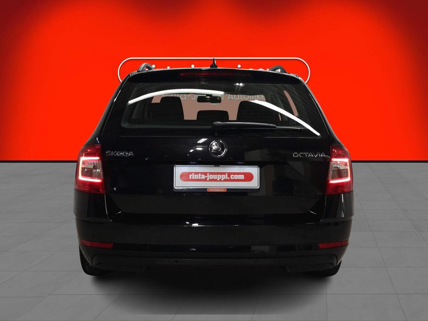 SKODA OCTAVIA 2020