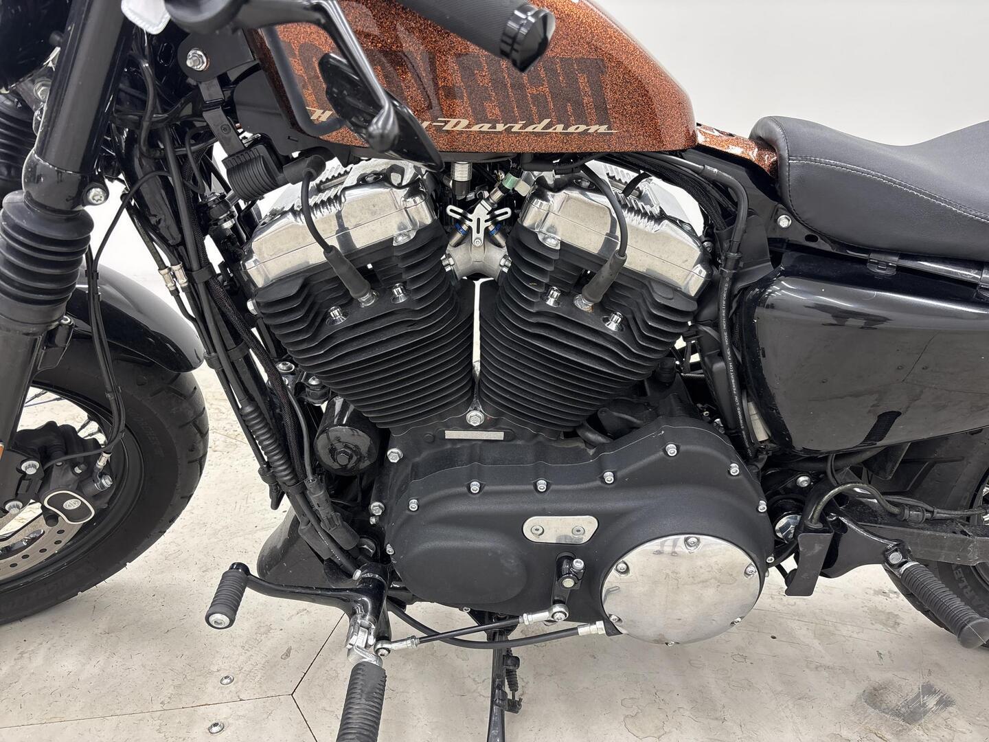 HARLEY-DAVIDSON SPORTSTER 2015