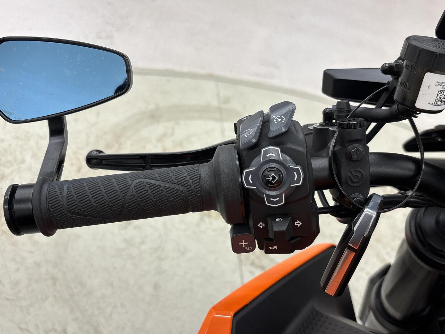 KTM 1390 Super Duke R 2025