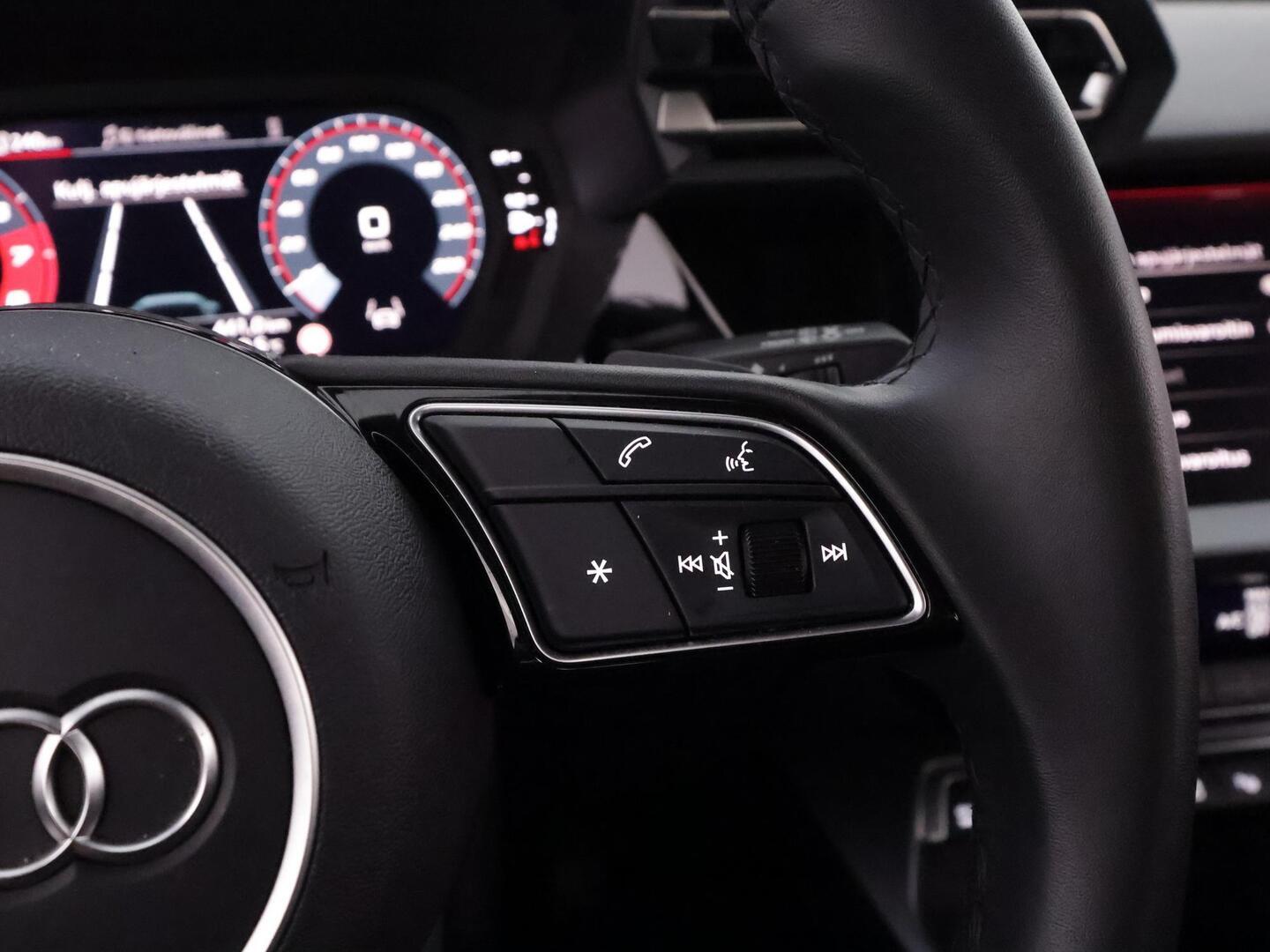AUDI A3 2025