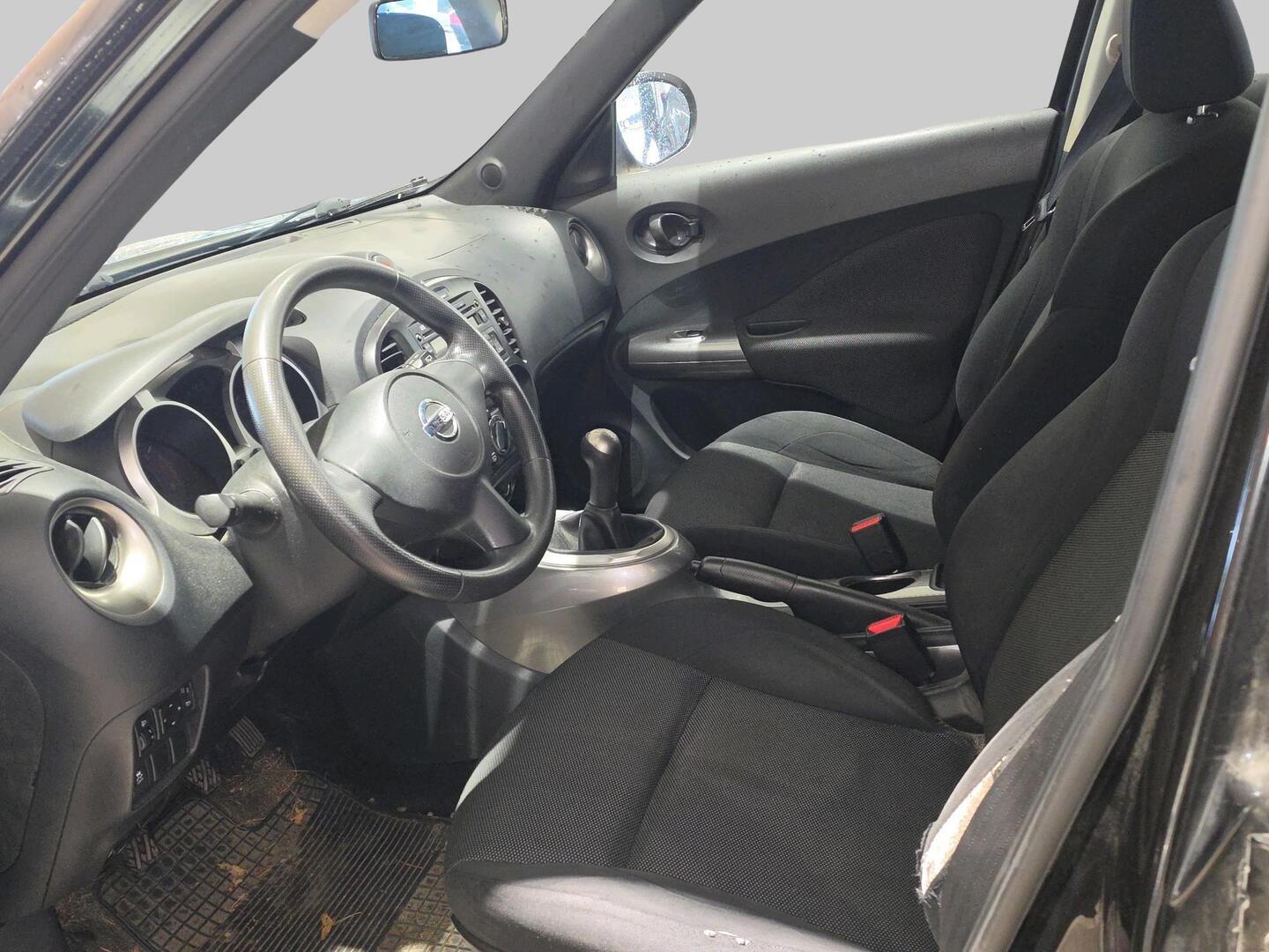 NISSAN Juke 2011