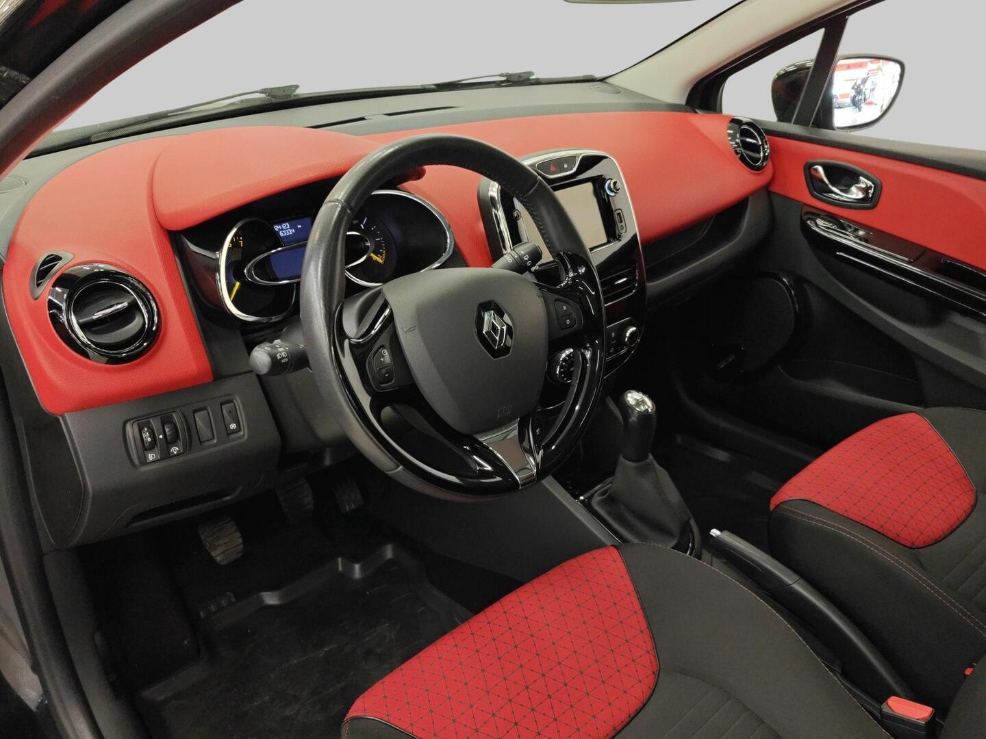 RENAULT Clio 2013