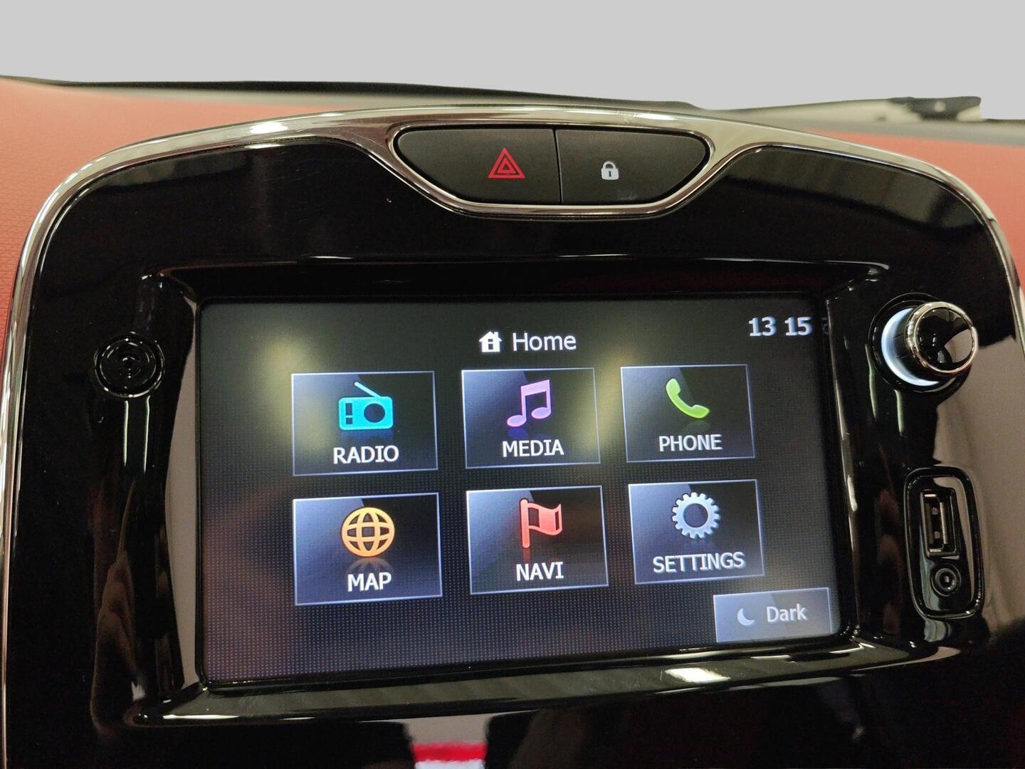 RENAULT Clio 2013