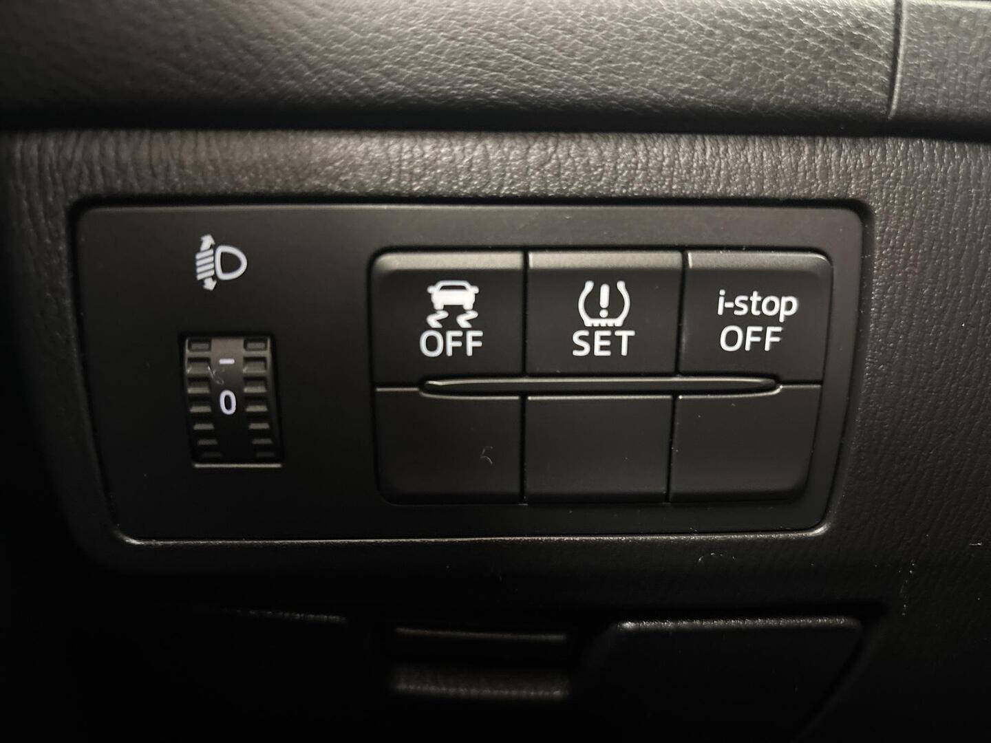 MAZDA 6 2013