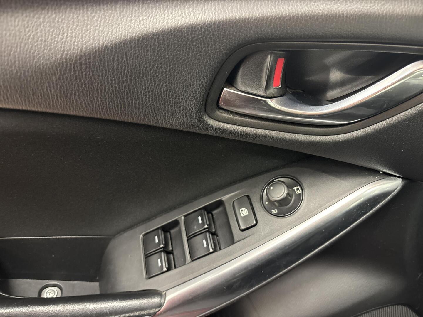 MAZDA 6 2013