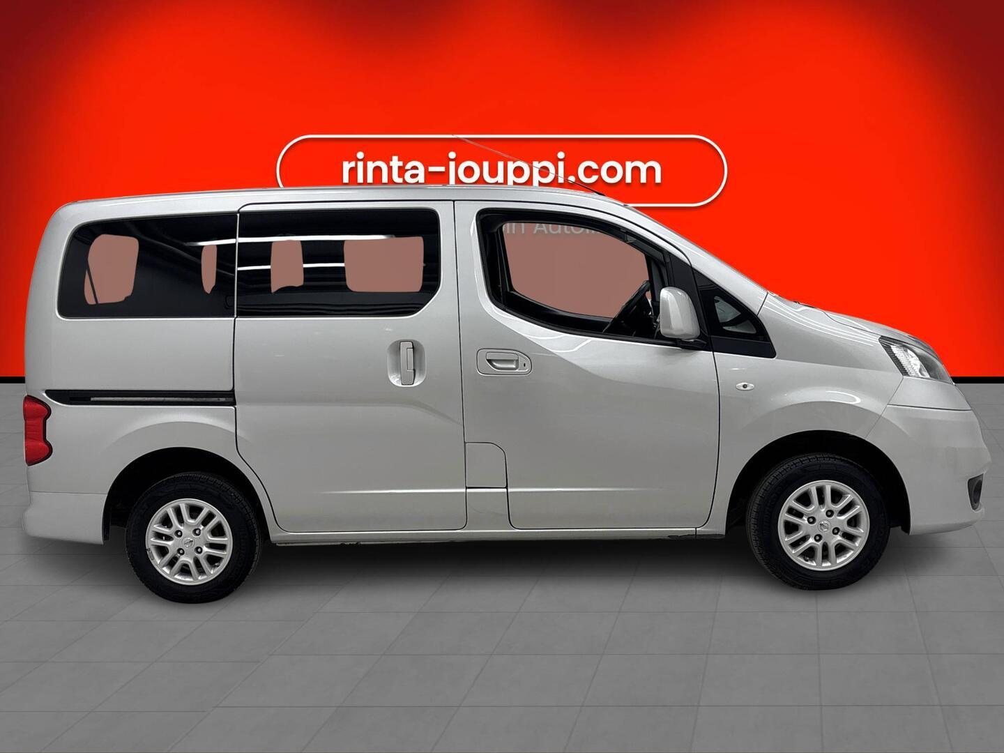 NISSAN NV200 2015
