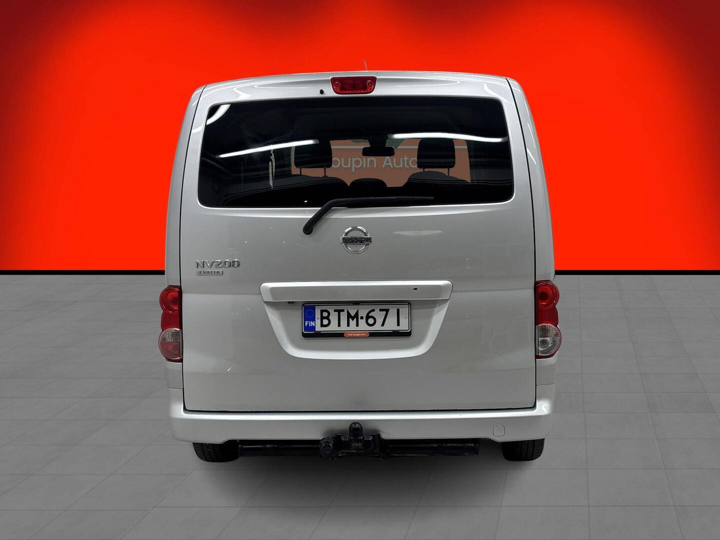 NISSAN NV200 2015