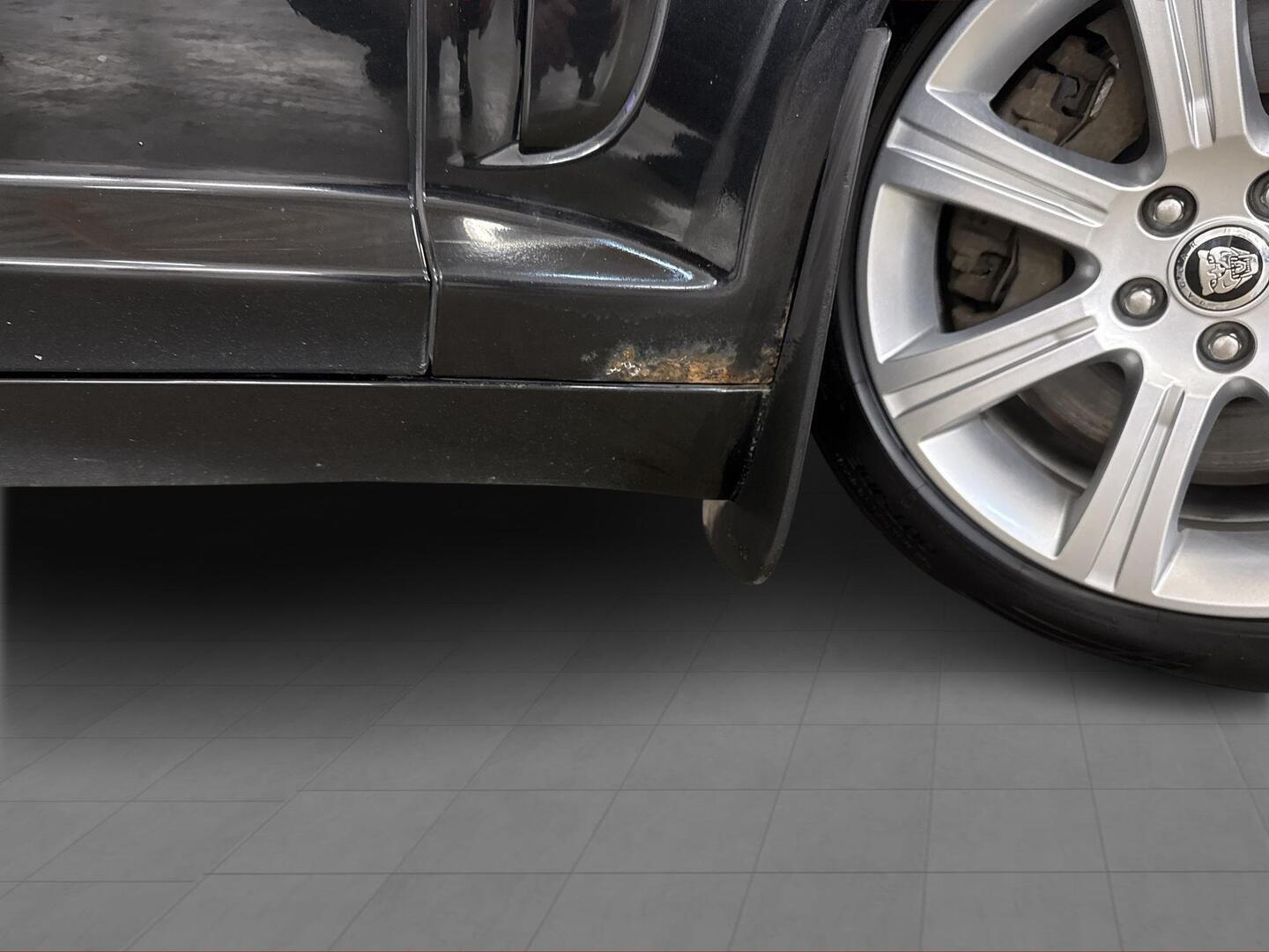 JAGUAR XF 2010