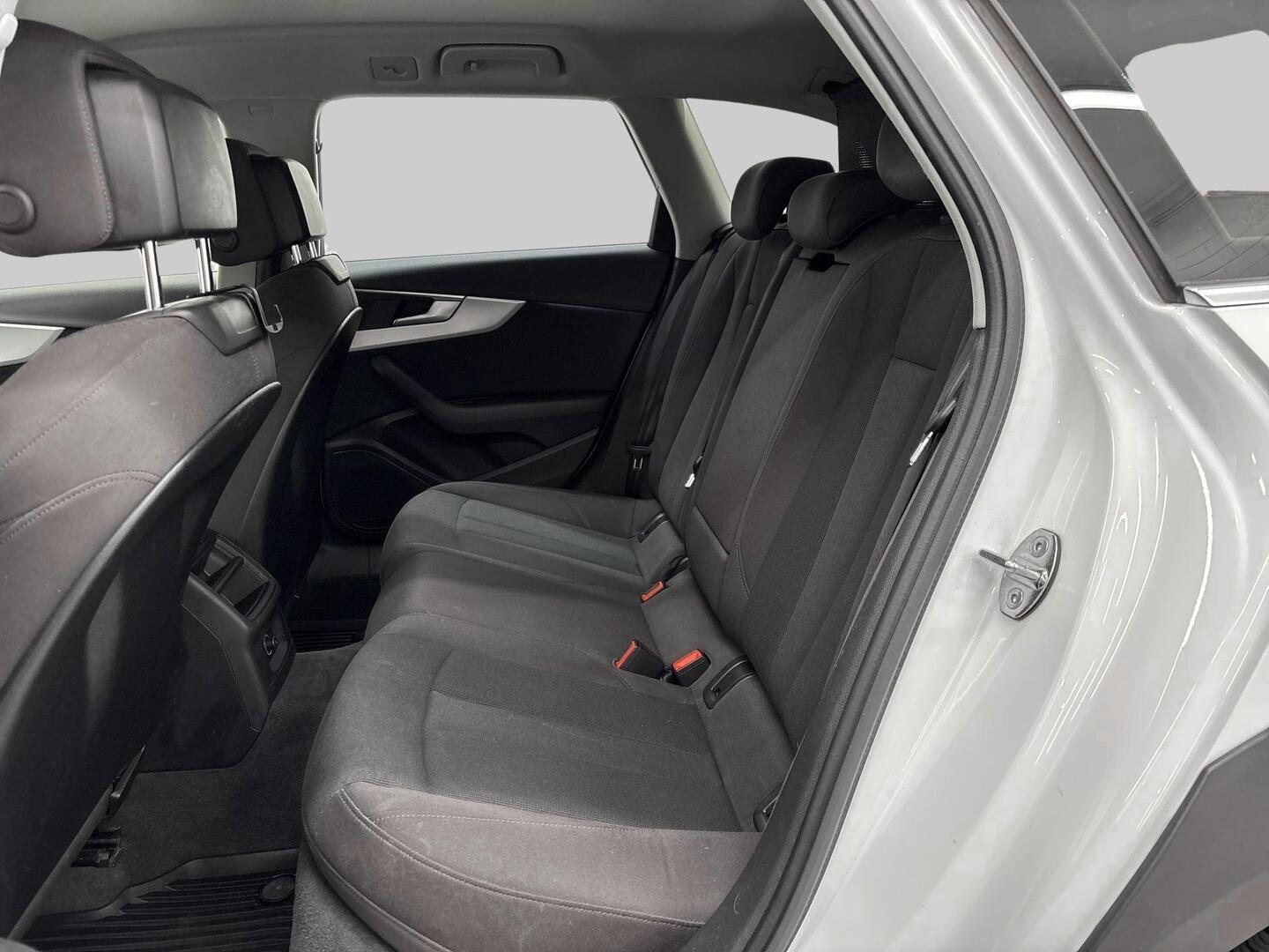 AUDI A4 allroad quattro 2016