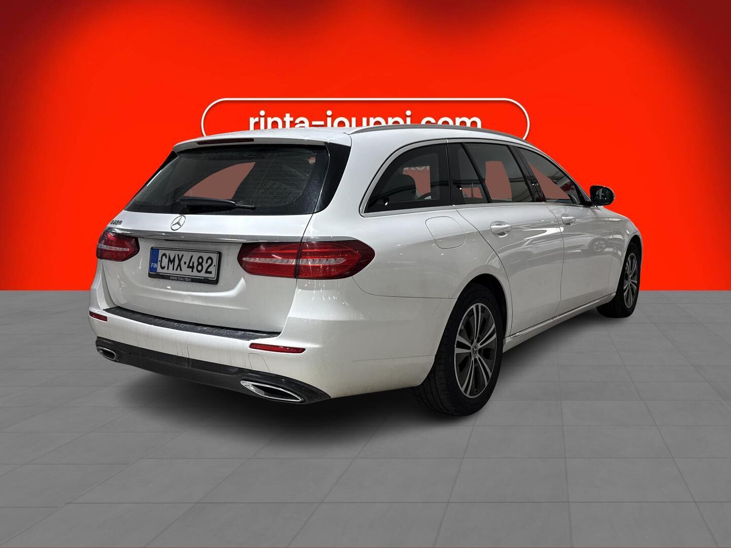 MERCEDES-BENZ E 2019