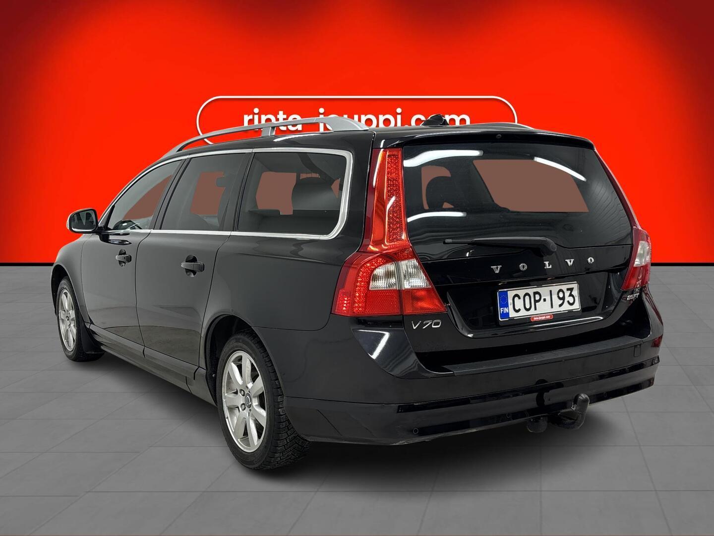 VOLVO V70 2009
