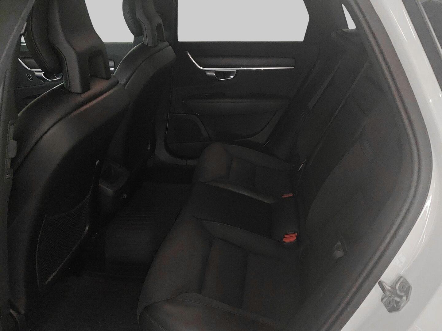 VOLVO V90 Cross Country 2017