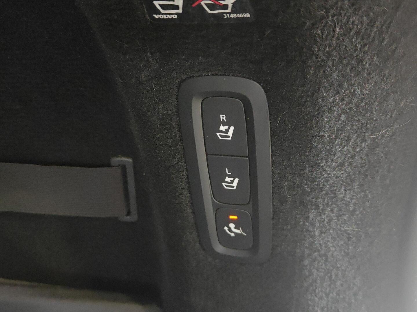 VOLVO V90 Cross Country 2017