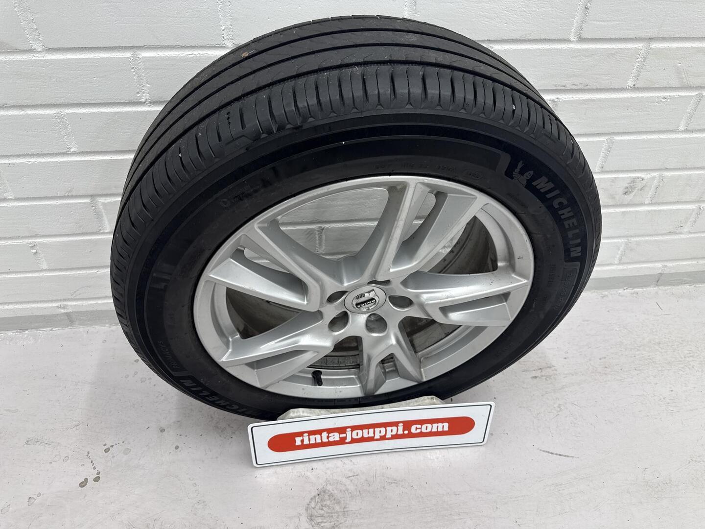 VOLVO V90 Cross Country 2019