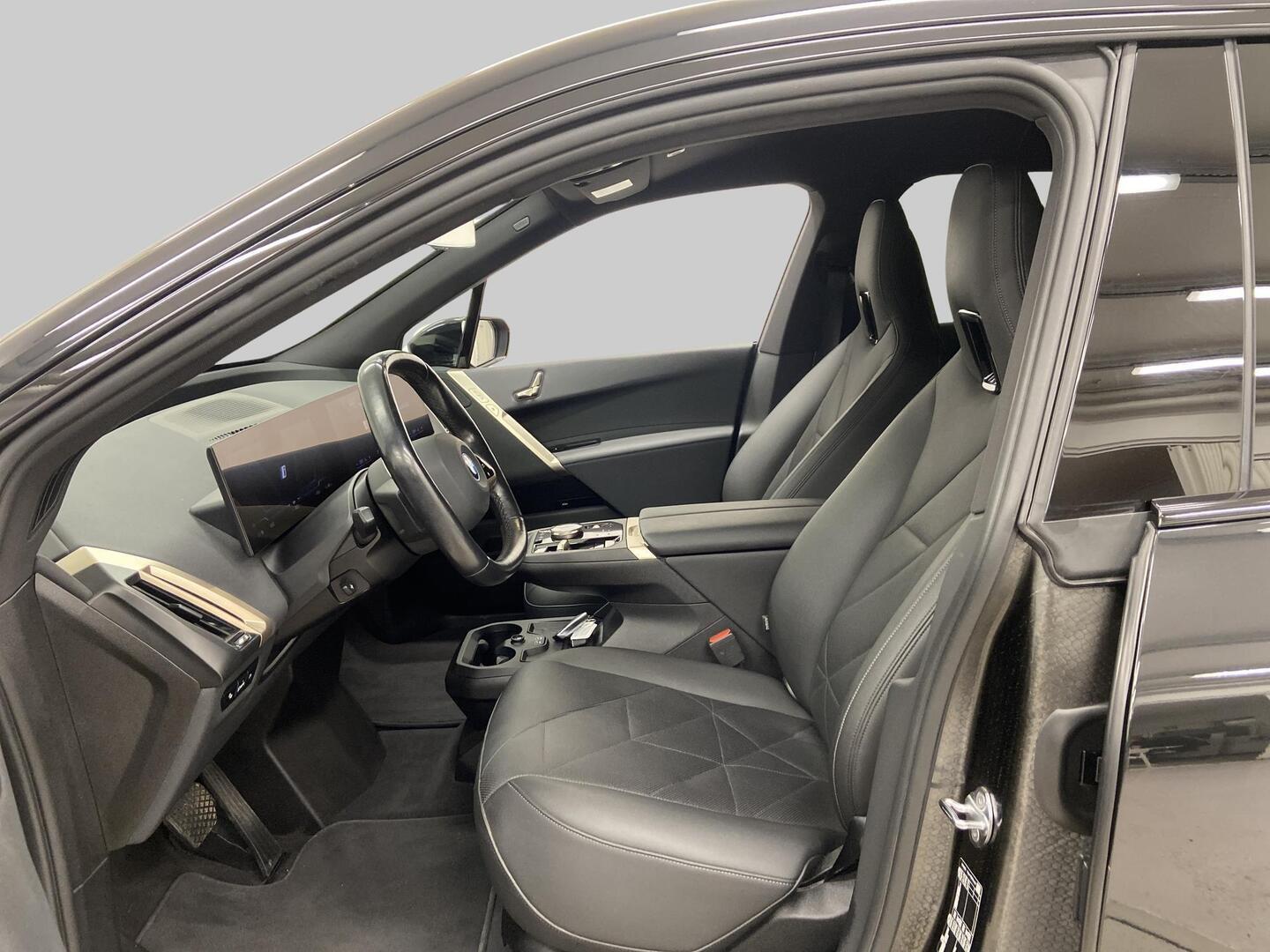 BMW iX 2023