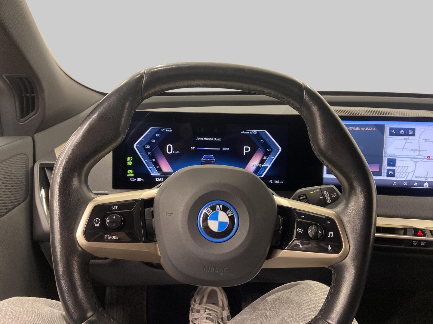 BMW iX 2023