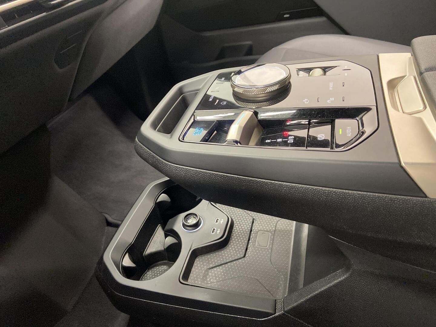 BMW iX 2023