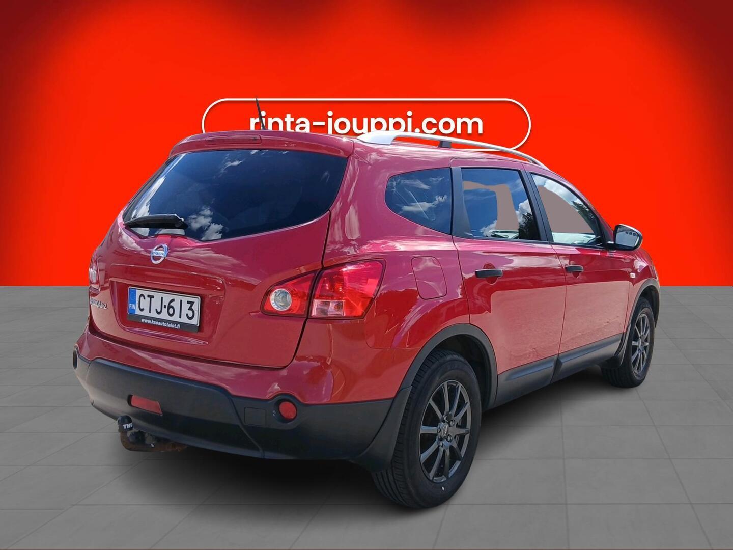 NISSAN Qashqai+2 2010