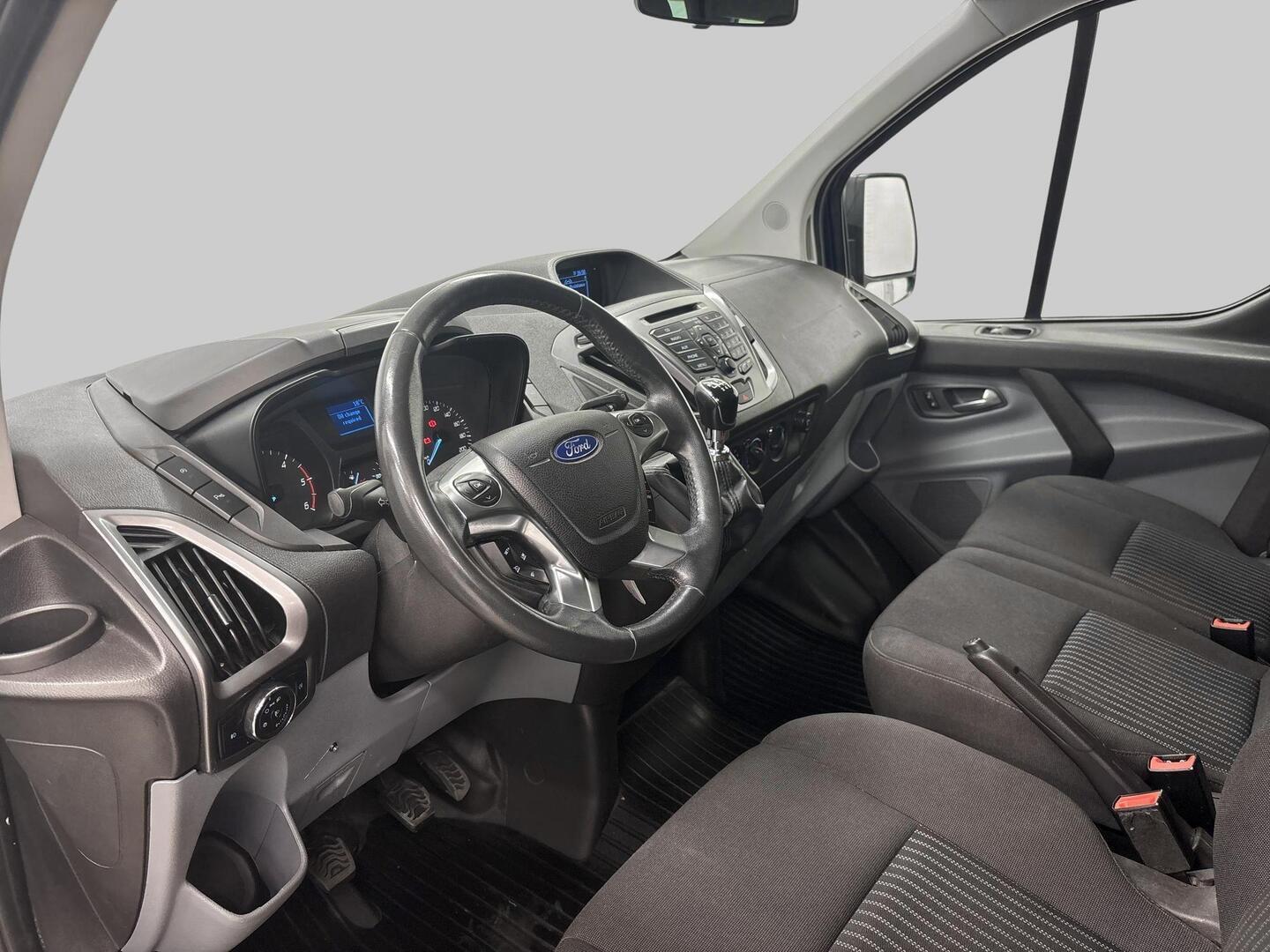 FORD Tourneo 2013