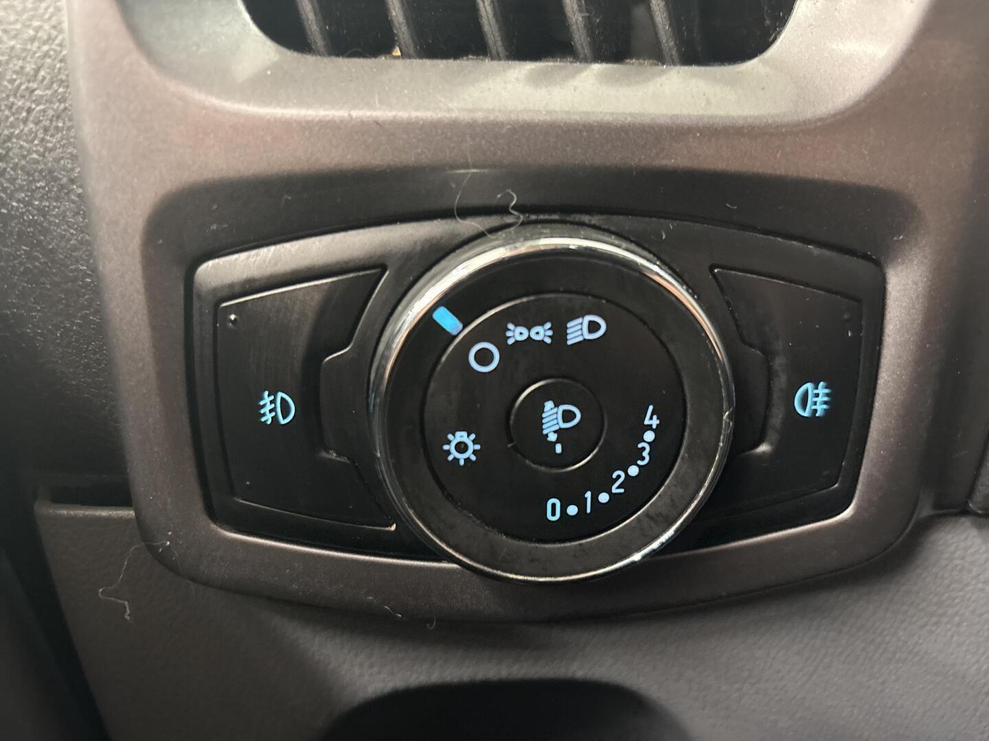 FORD Tourneo 2013