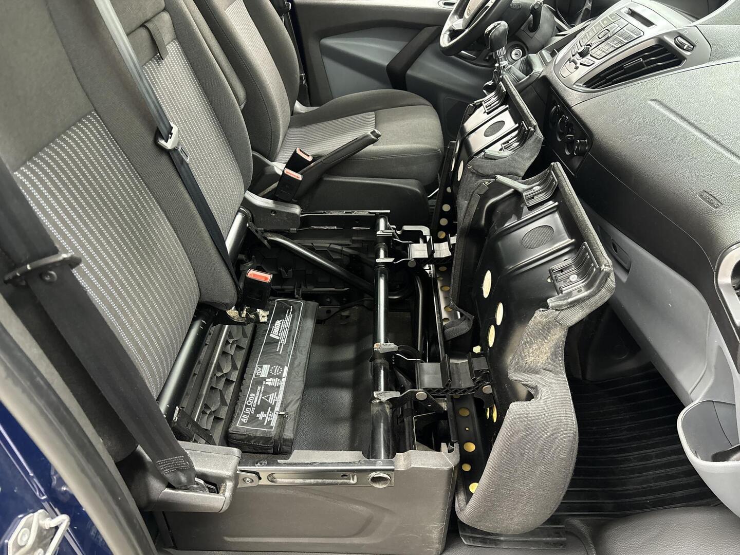 FORD Tourneo 2013