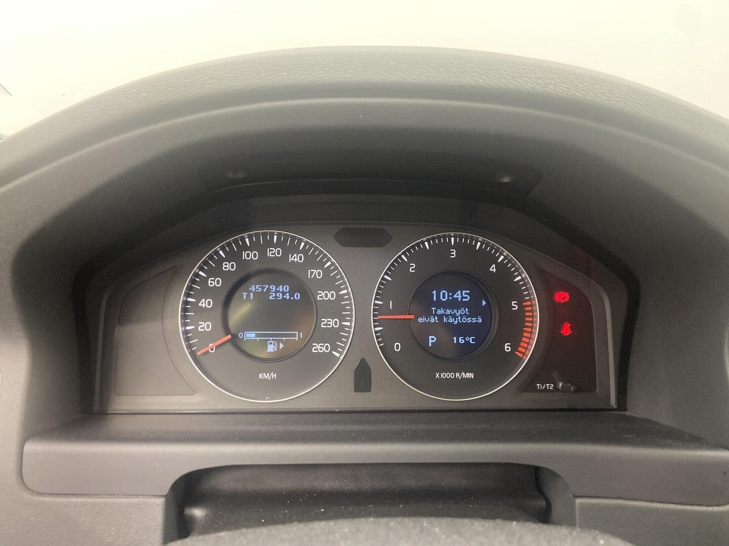 VOLVO V70 2008