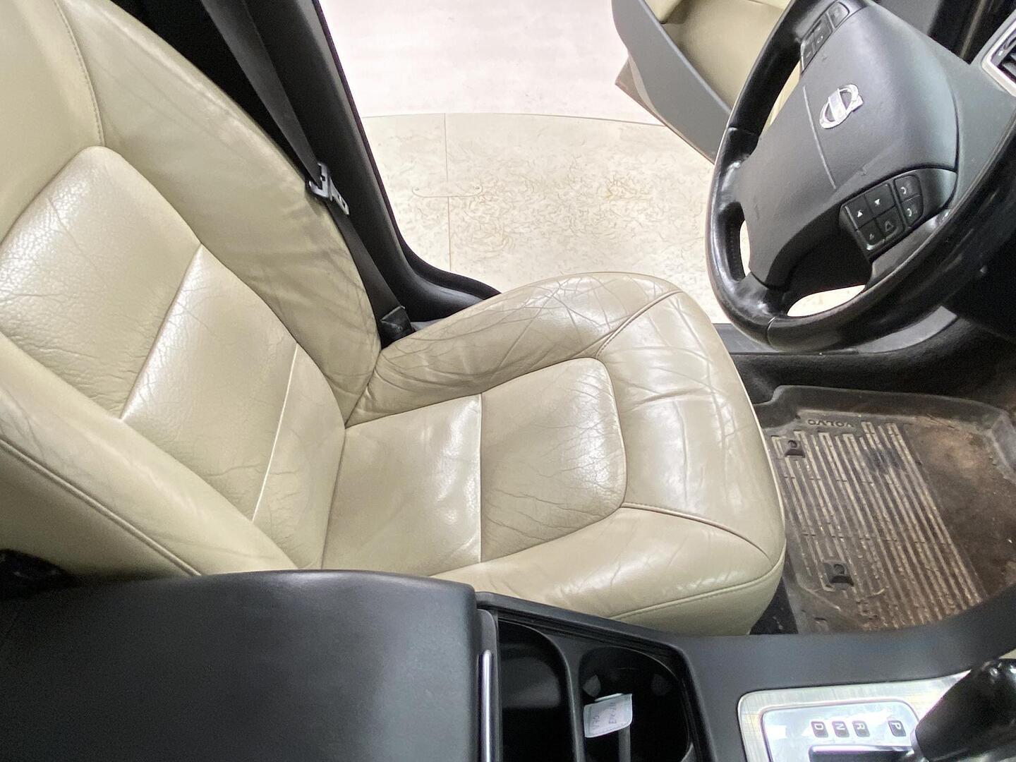 VOLVO V70 2008