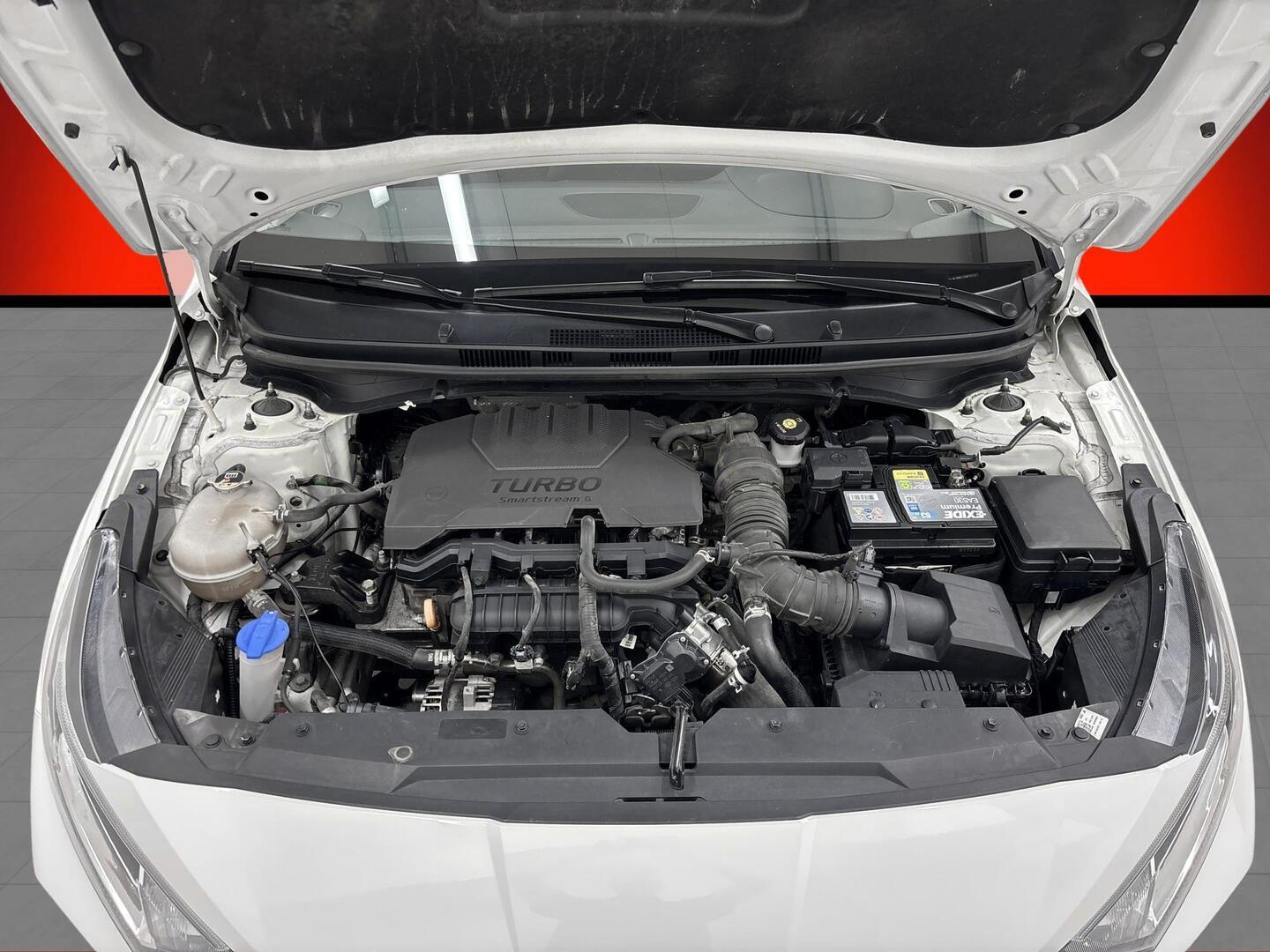 HYUNDAI i20 Hatchback 2021