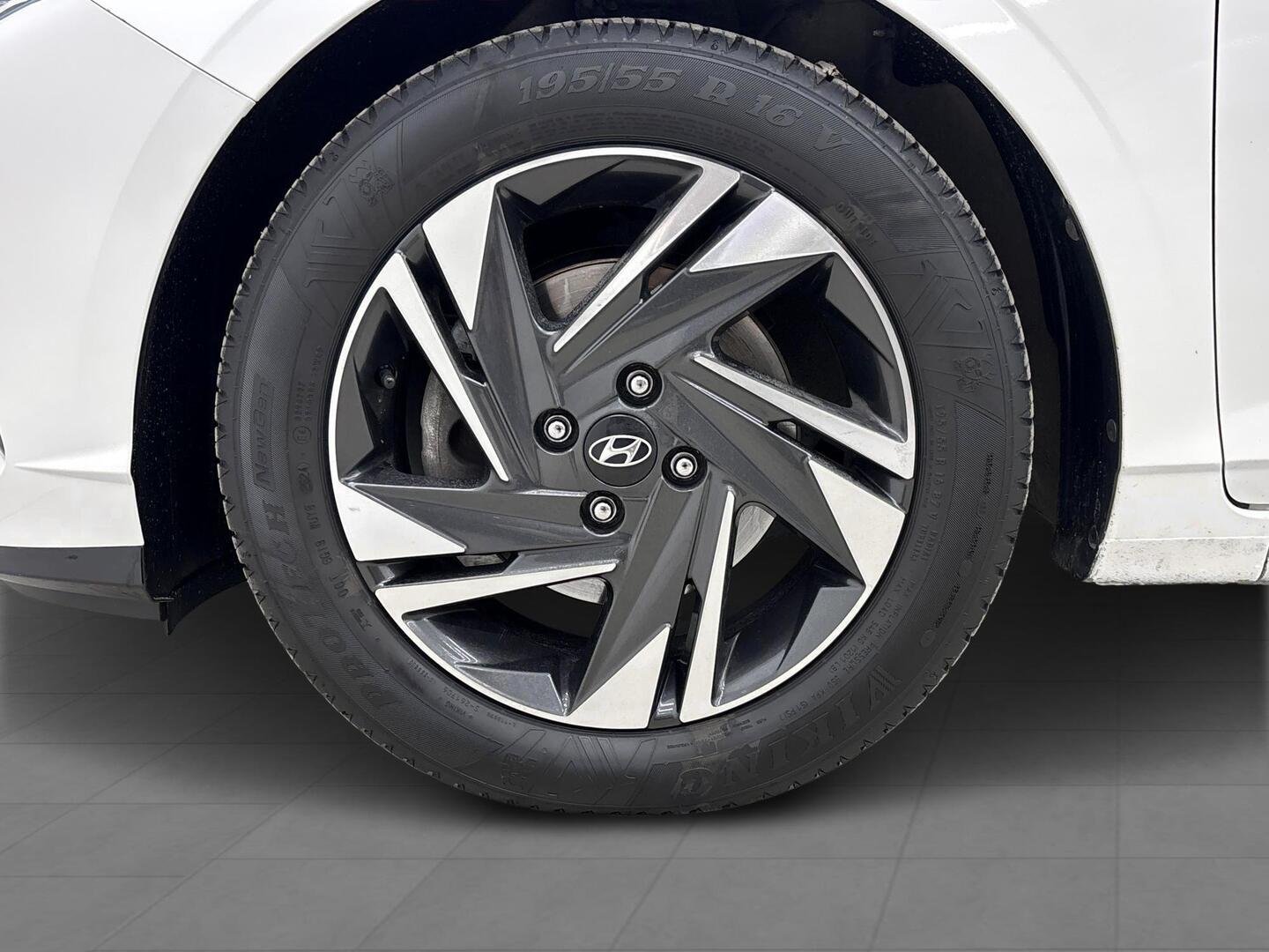 HYUNDAI i20 Hatchback 2021