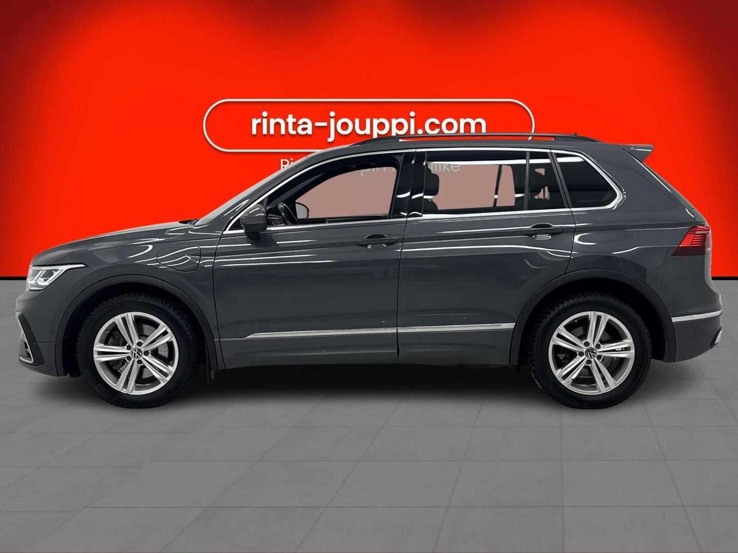 VOLKSWAGEN Tiguan 2021