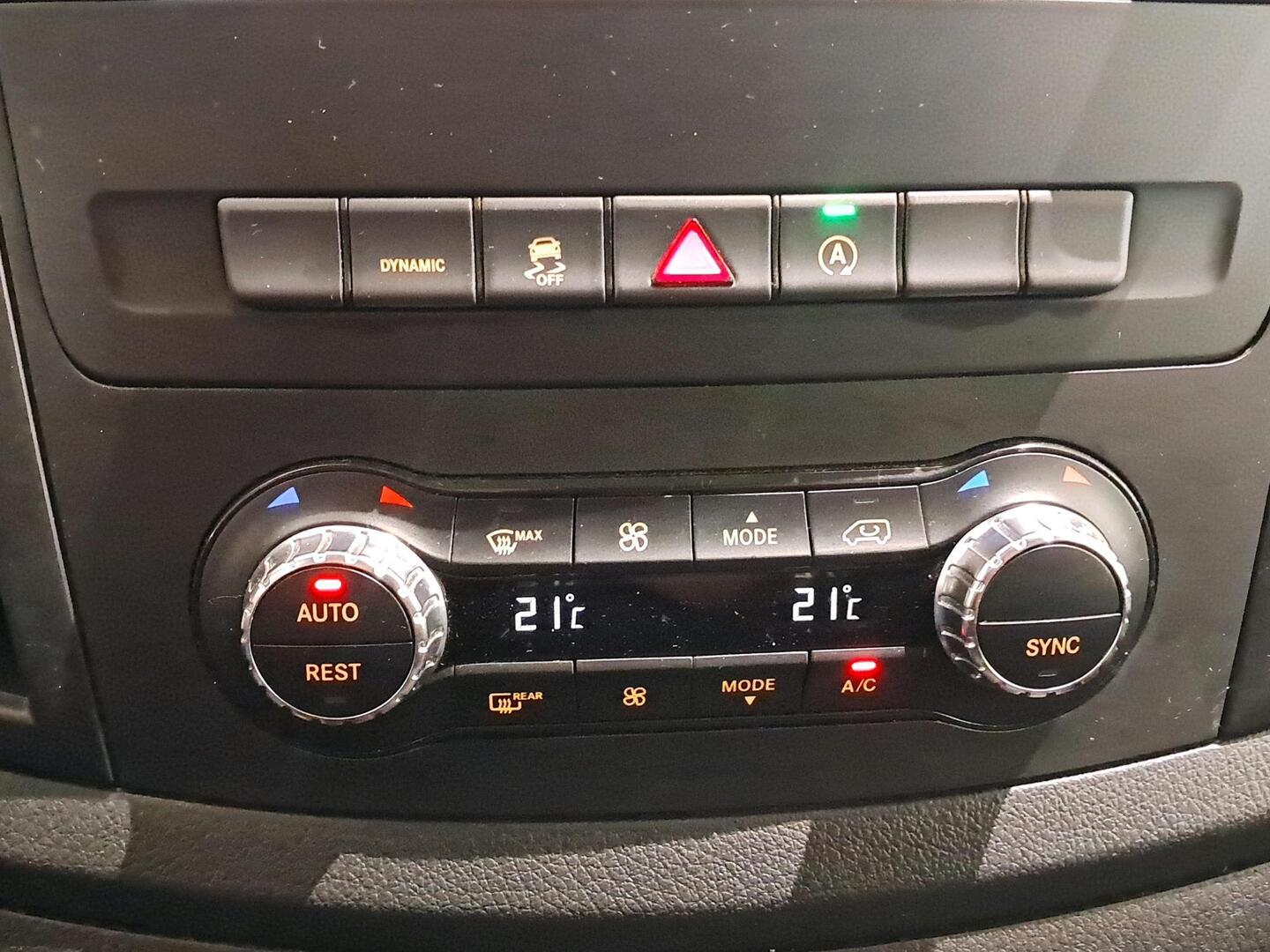MERCEDES-BENZ Vito 2019